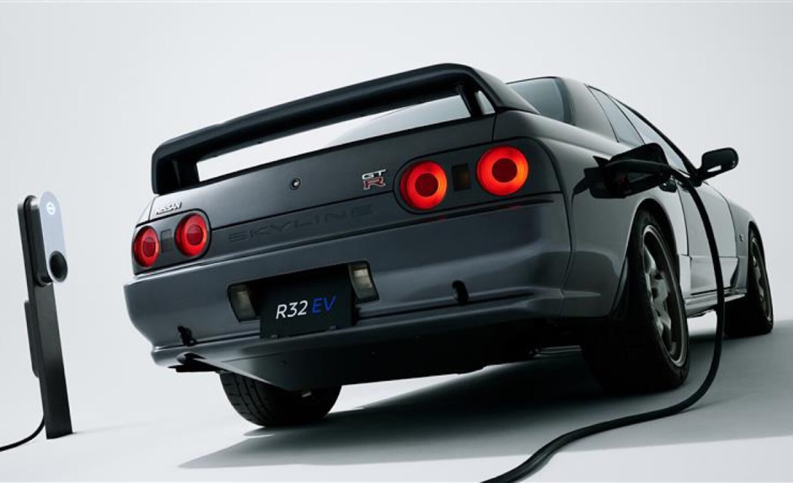 Nissan R32 EV