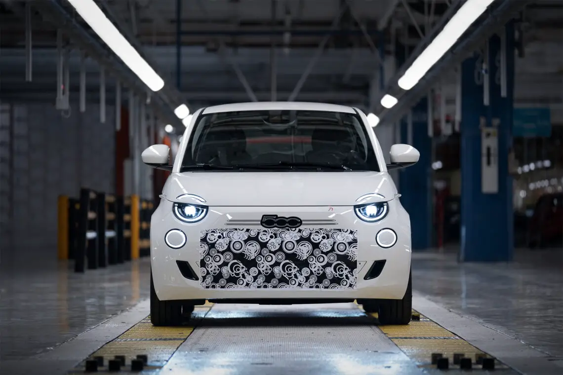 Fiat 500 in de fiat fabriek