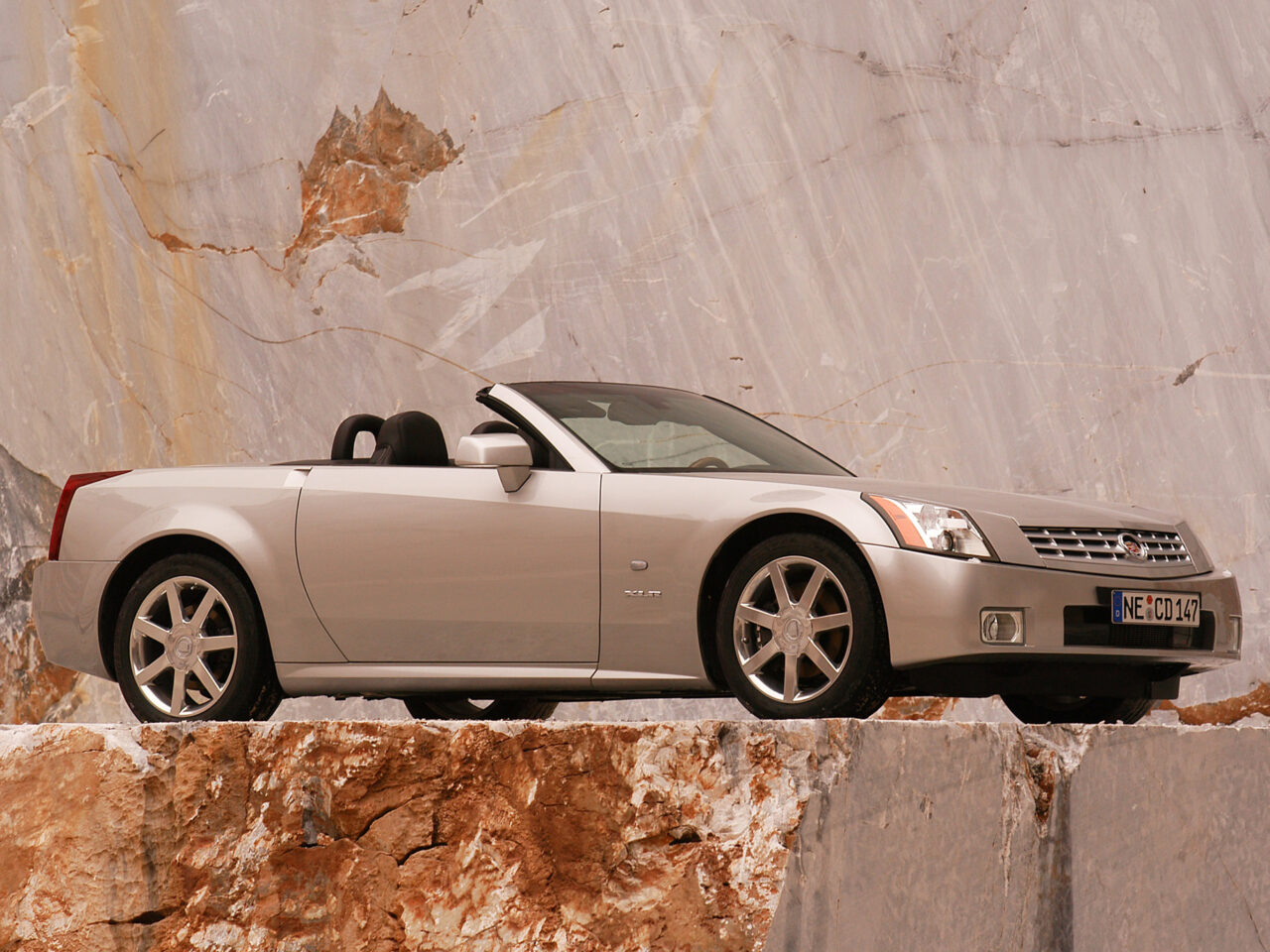 Gespot: een Cadillac XLR - AutoRAI.nl