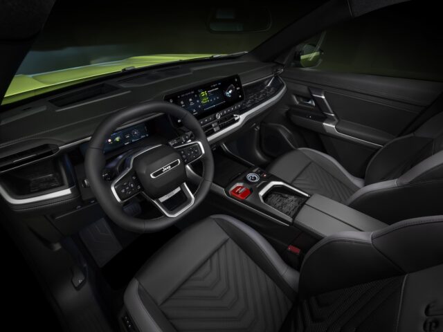 Het interieur van de nieuwe Jeep Compass ziet er keurig uit