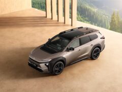 Toyota bZ4X Touring 2026