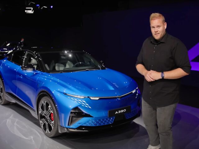 Alpine A390 met Roland Tameling