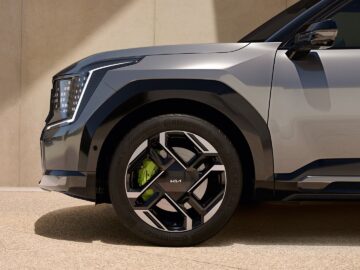 De EV9 GT is een bizarre en vreselijk dure Kia – en tegelijkertijd spotgoedkoo ...