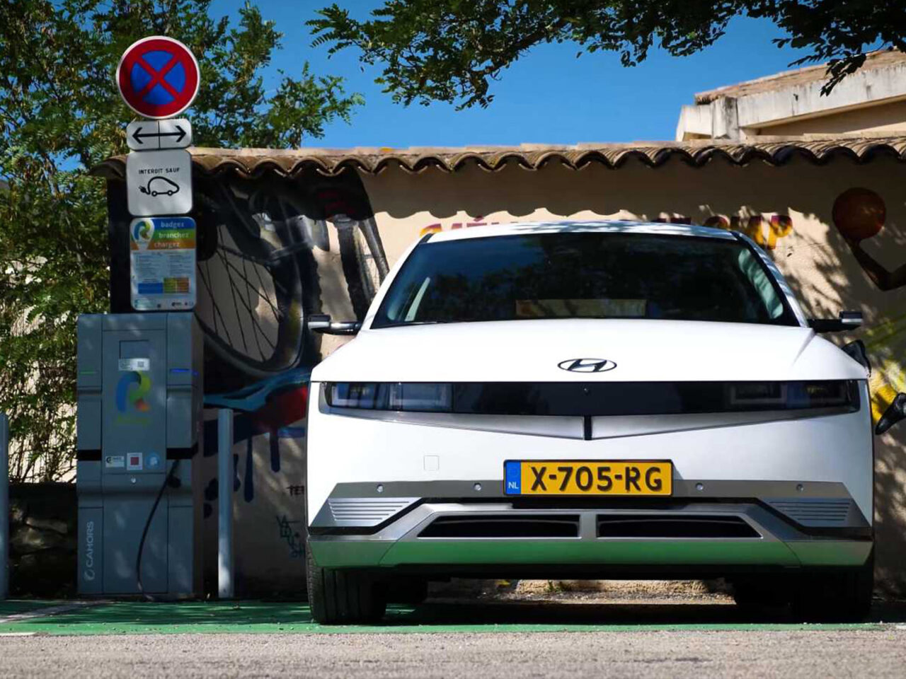 Laadpaal op de camping? In deze Europese vakantielanden ben je het beste (en sle ...