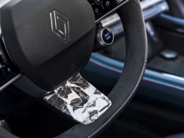 Dit doet zelfs Rolls-Royce niet: Renault gebruikt marmer in deze auto ...
