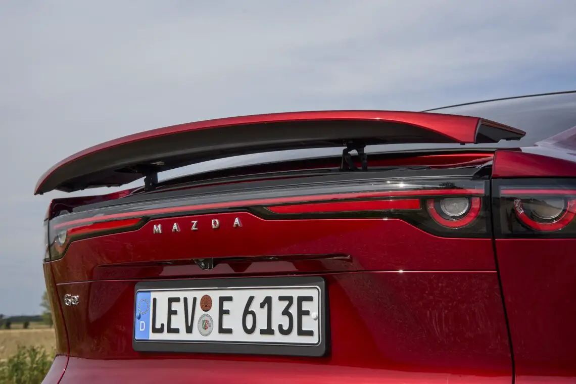 Mazda 6e - achterspoiler