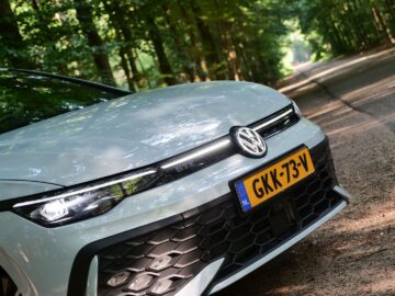 Volkswagen Golf GTE (2025) review – Waarom dit misschien wel de beste Golf ooi ...