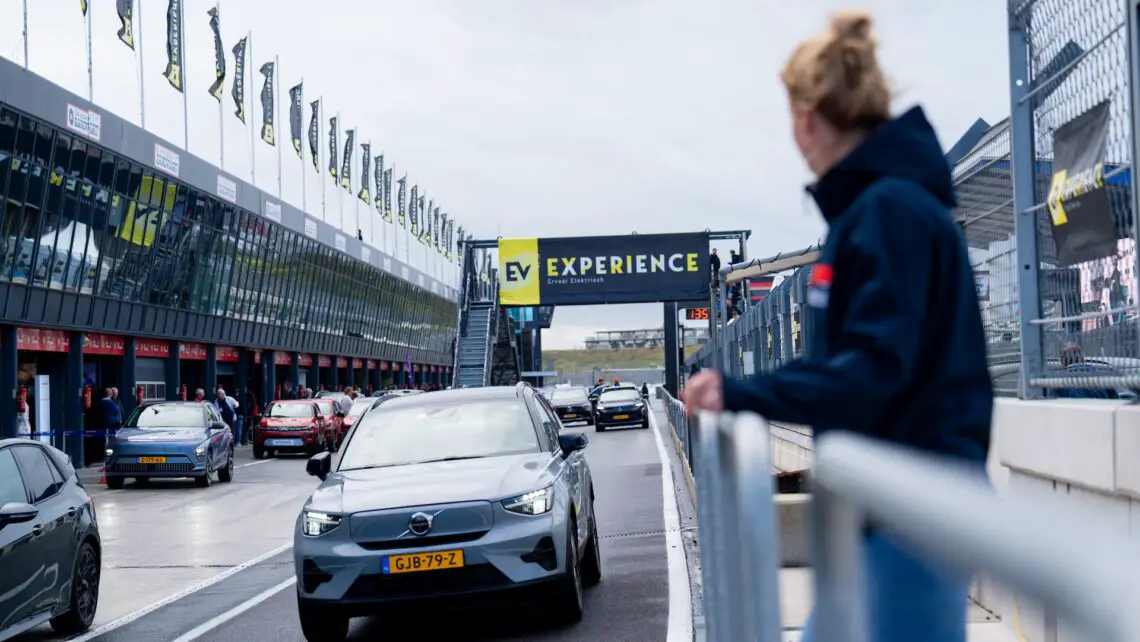 Sfeer-impressie EV Experience 2024 - Foto: Bmade