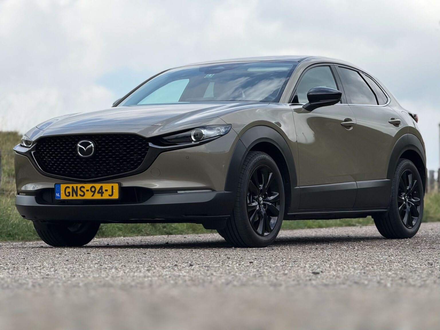 Wunderschone Mazda Cx 30 Hybrid Bildnull