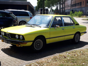 Gespot: een BMW 520 uit 1973 ...