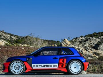 Renault 5 Turbo 3E in actie voor publieksdebuut ...