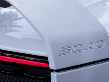 Dit is de moderne opvolger van de Ferrari F40 ...