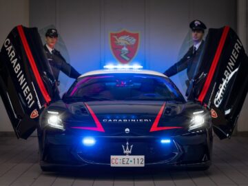Lekker Italiaans: Carabinieri neemt dikke Maserati in gebruik (maar niet om boev ...