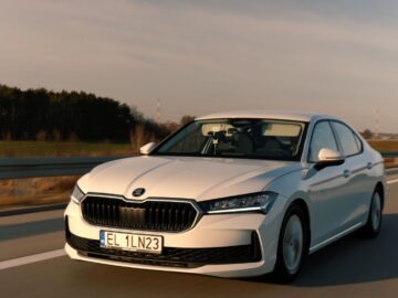 Bizar zuinig: deze Skoda Superb reed 2.831 kilometer op één tank ...