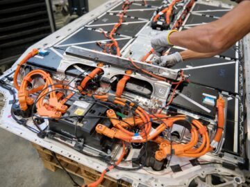 Waarom het goed is dat Mazda afgedankte accu’s van Toyota gebruikt ...