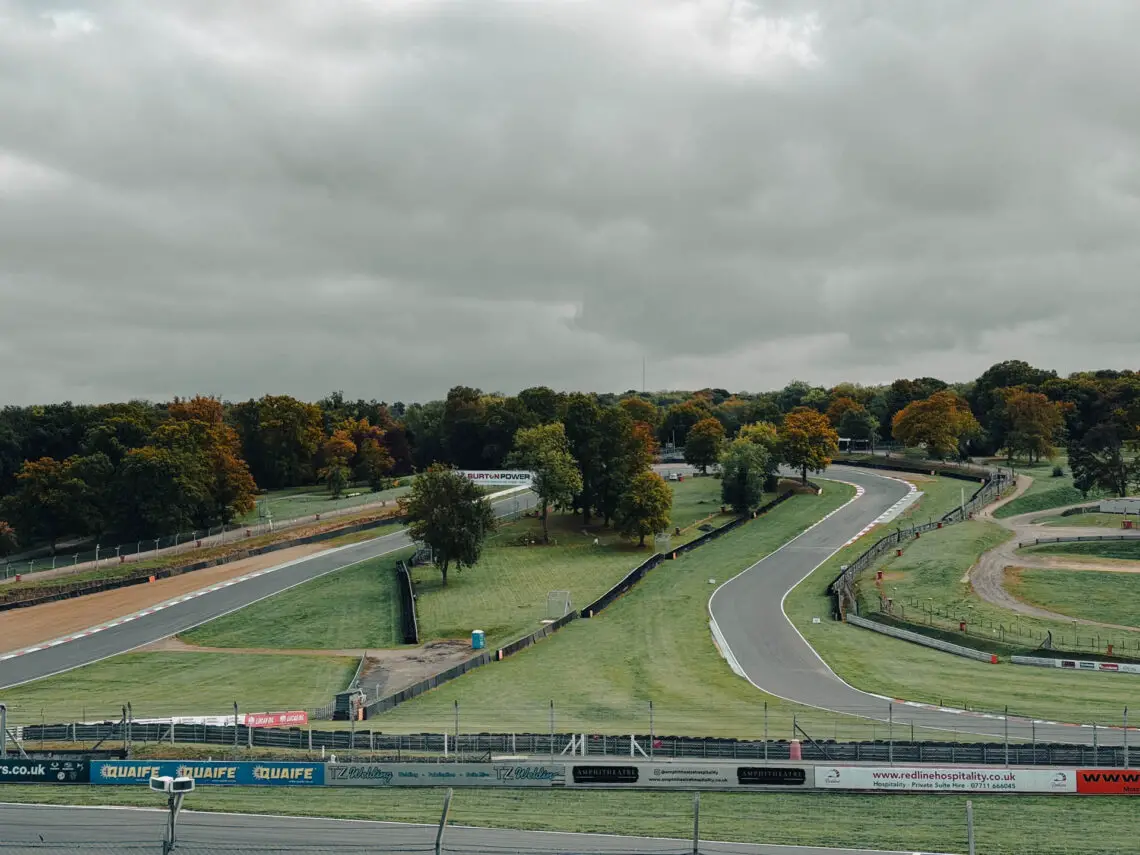Brands Hatch is een prachtig circuit