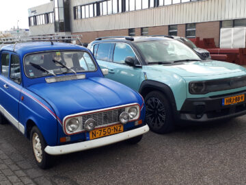Gespot: oud en nieuw met de Renault 4 ...