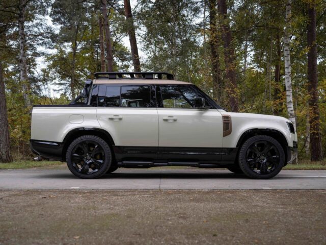 Even wennen: de Land Rover Defender is er nu ook als pick-up! ...