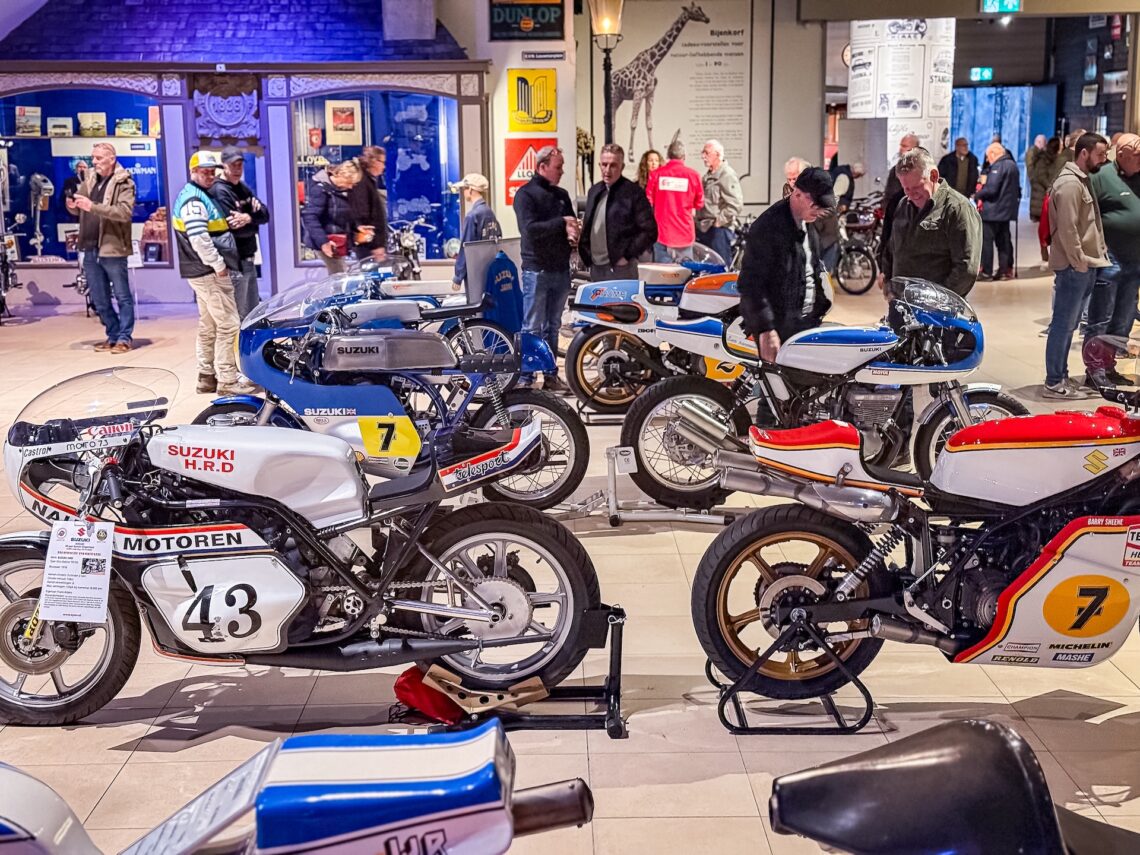 Suzuki 60 ans aux Pays-Bas - Louwman's Toyota World