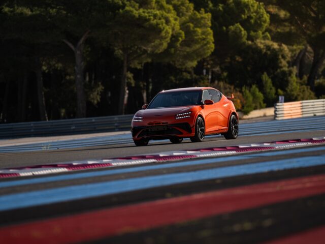 Genesis GV60 Magma