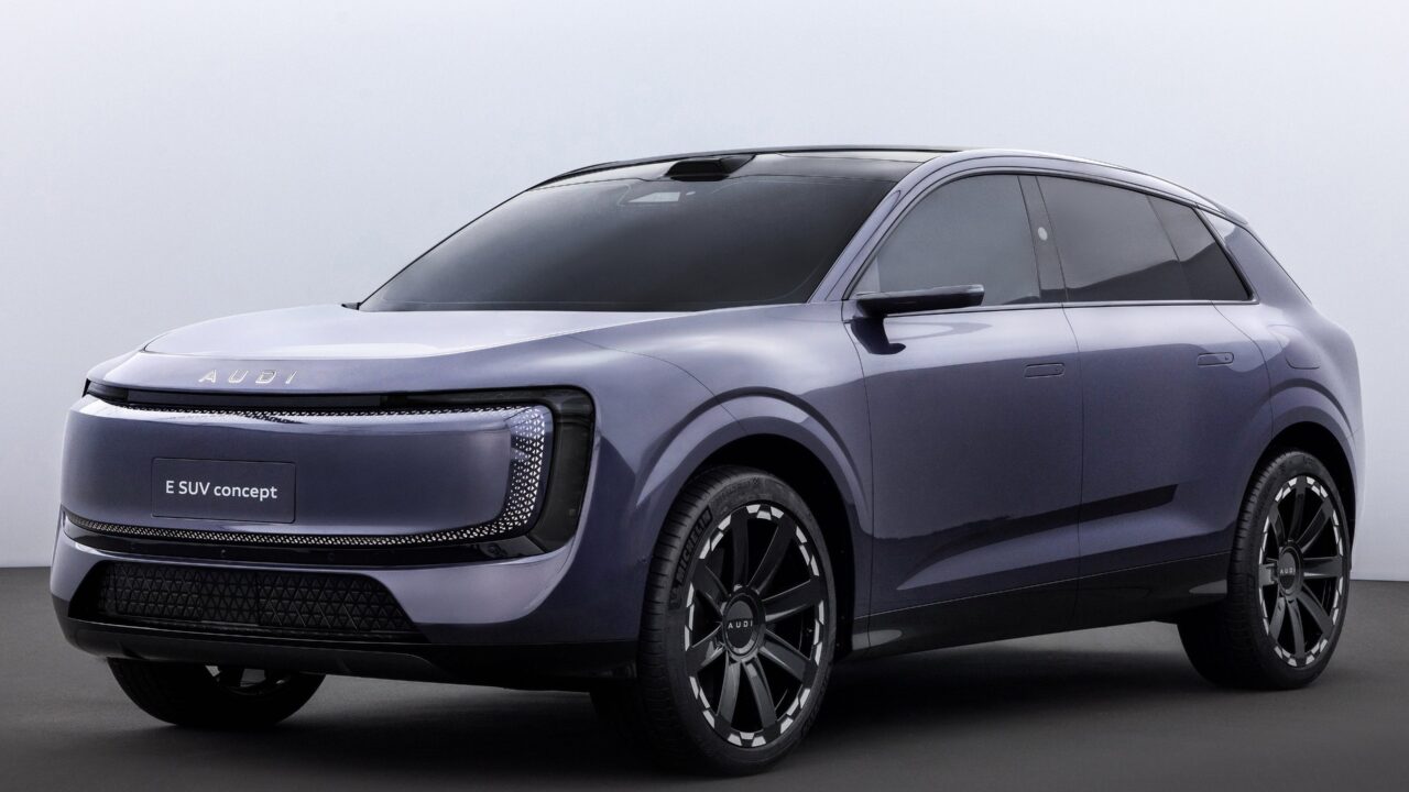 AUDI E SUV CONCEPT
