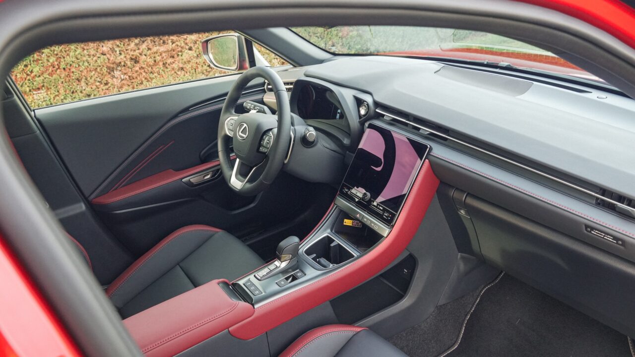 Innenraum Lexus LBX 35. Auflage 2025