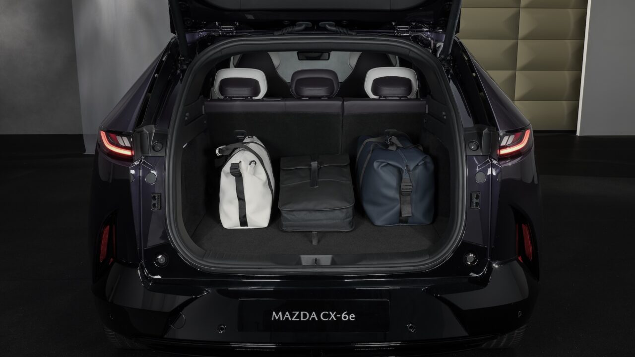 Bagageruimte Mazda CX-6e
