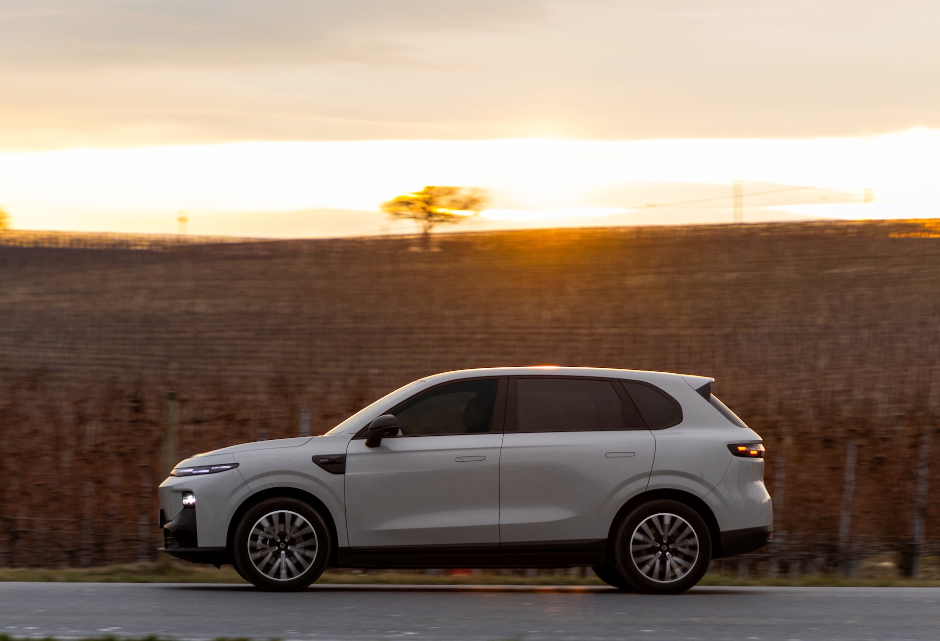 Leapmotor B10 Vehículo eléctrico híbrido