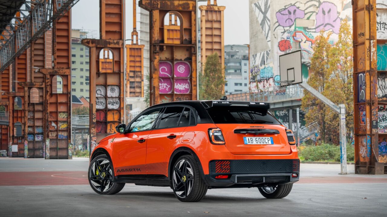 Abarth 600e Competizione 2026