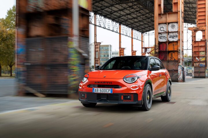 Abarth 600e Competizione 2026