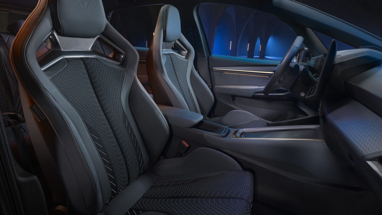 Stoelen in de Cupra Born 2026