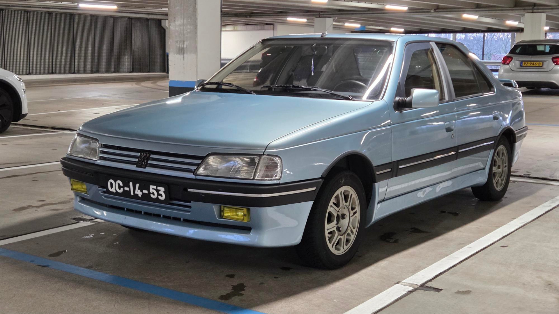 AQV6 – Peugeot 405 SR 1993 – Miniature 1/43 – Collection Salvat