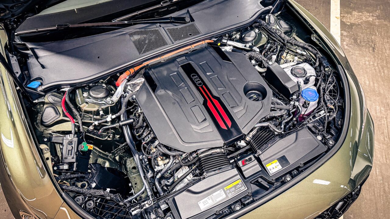 The powertrain of the new Audi RS5 Avant 2026