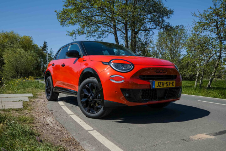 Review – Fiat 600 Hybrid 145 Sport (2026) ...