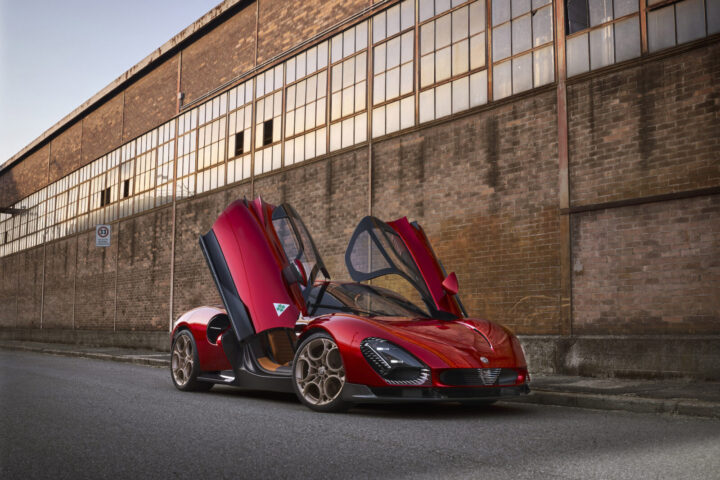 Mamma mia: Alfa Romeo 33 Stradale even in Nederland! ...