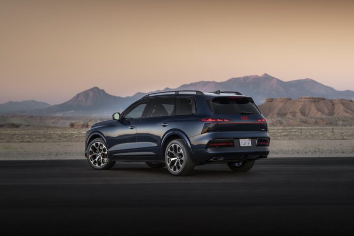 Audi Q9