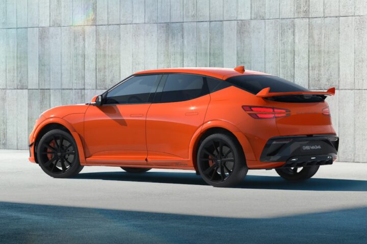 Genesis GV60 Magma