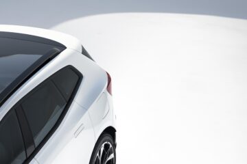 Aftellen voor Polestar 4 SUV ...