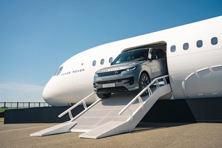 Range Rover Sport Electric