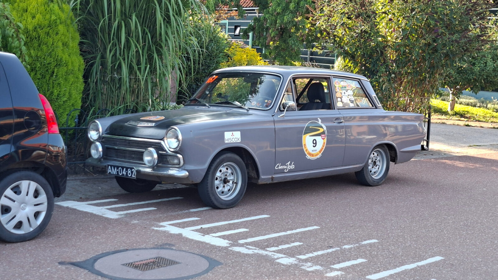 Gespot: een Ford Cortina 1200 uit 1965 ...
