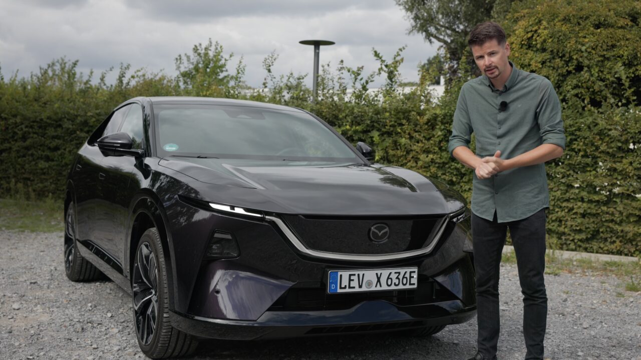 Mazda CX-6e Takumi met Bart Oostvogels