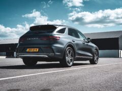 Review – Genesis GV70 Electric (2026): Bentley-gevoel zonder Bentley-prijs ...