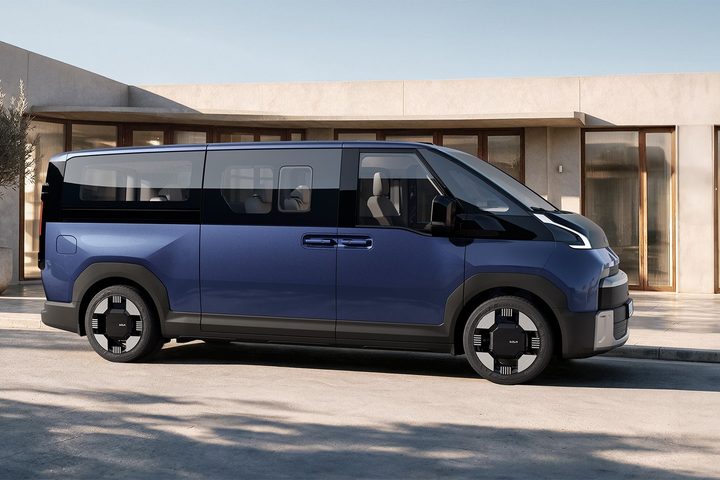 Nieuw werkpaard op stroom: Kia trekt het doek van de grote PV7 ...