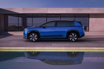 Maak kennis met de Škoda Peaq 90x Sportline: elektrische zevenzitter op de EV E ...