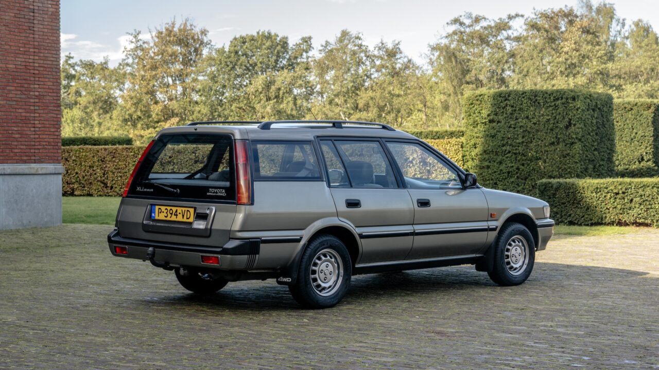 De Toyota Corolla AE95