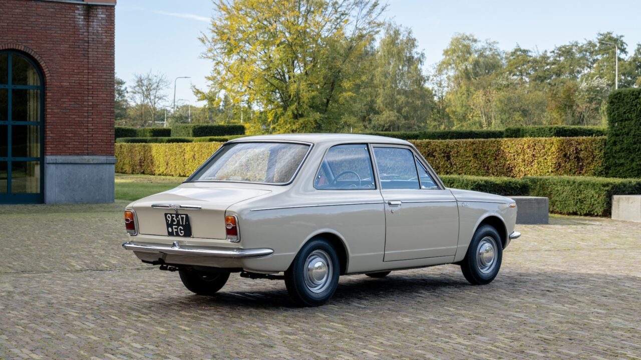 De Toyota Corolla E10