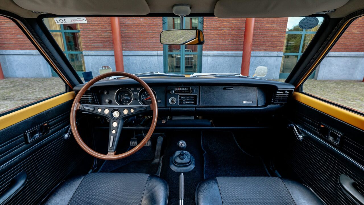 De Toyota Corolla E25