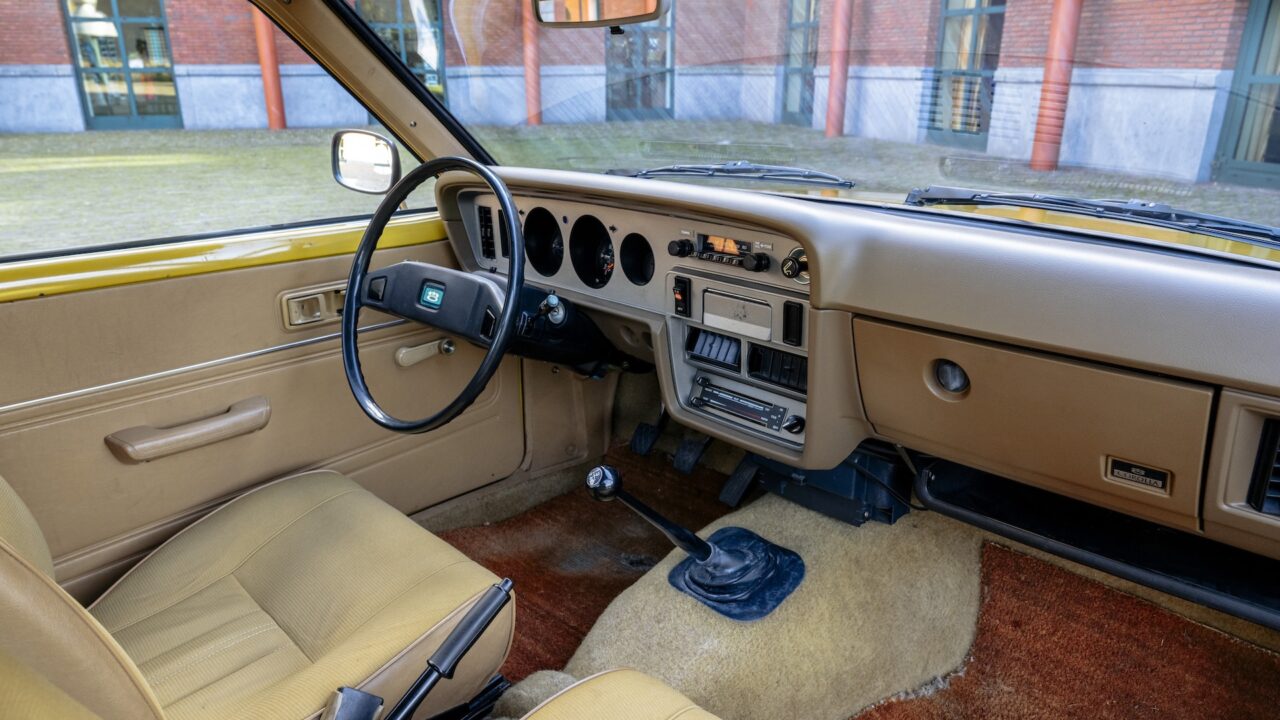 De Toyota Corolla E30