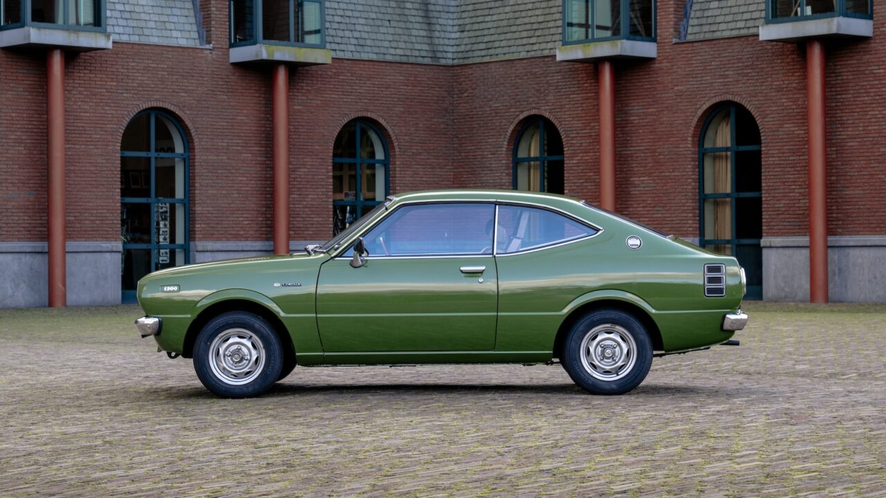 De Toyota Corolla E35