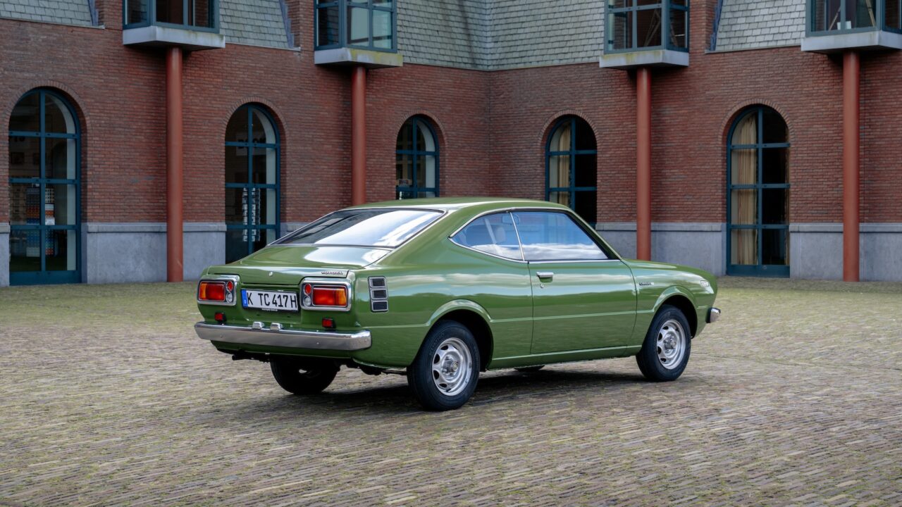 De Toyota Corolla E35